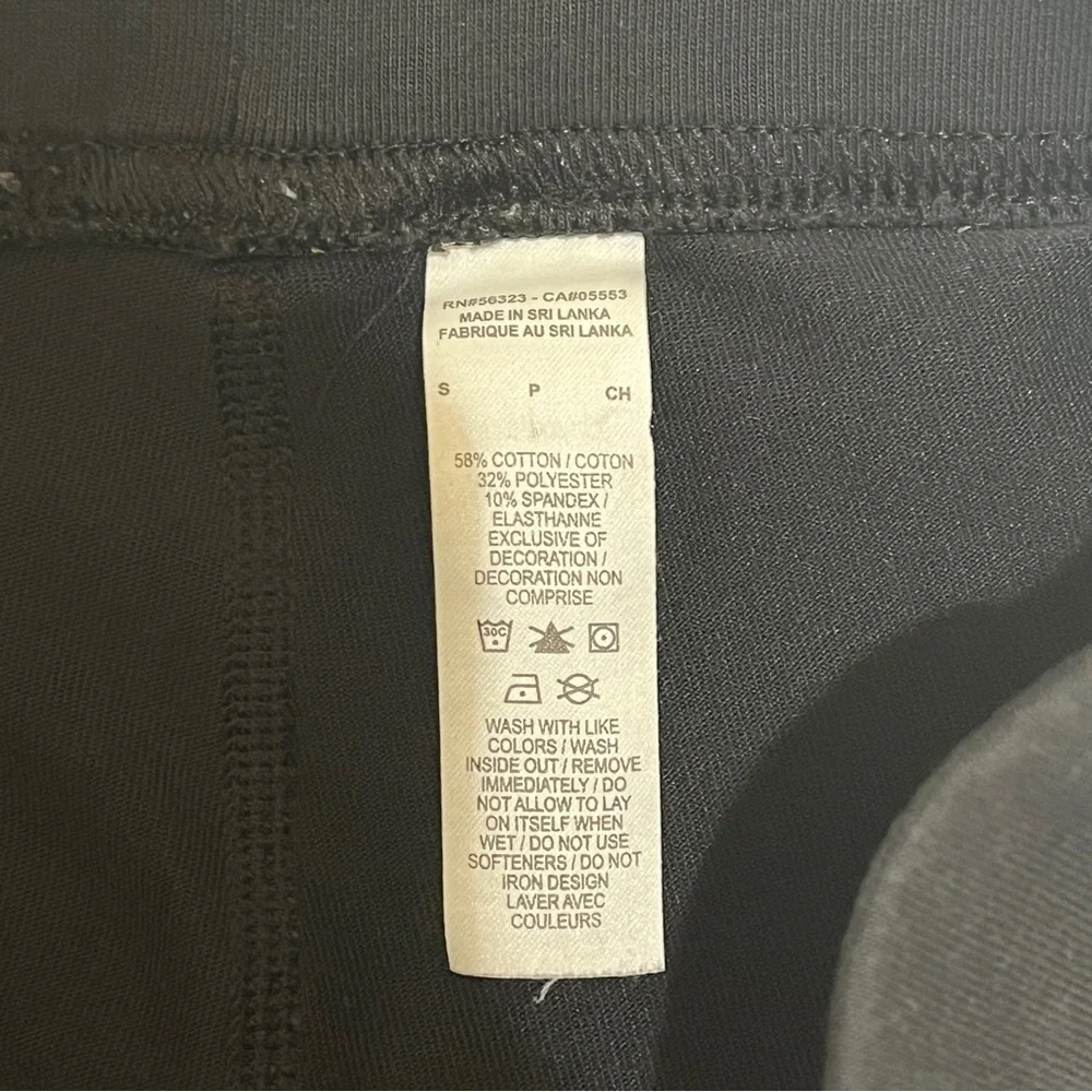 Nike Sportswear Essential High-waisted Logo Leggings Black Small